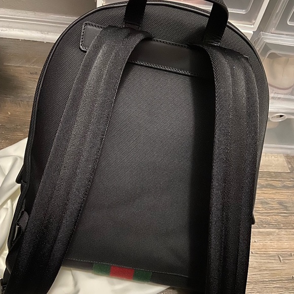 Authentic (proof of authenticity upon request) Unisex Gucci Backpack - Picture 2 of 4
